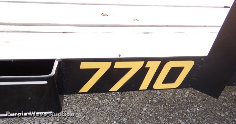 image for item MJ9837 2022 Doolittle 7710  utility trailer