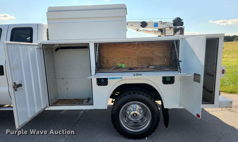 image for item MK9269 2011 Ford F450 Super Duty  SuperCab utility / service truck