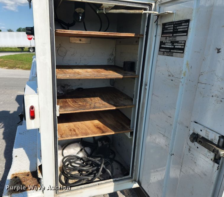 image for item MK9269 2011 Ford F450 Super Duty  SuperCab utility / service truck