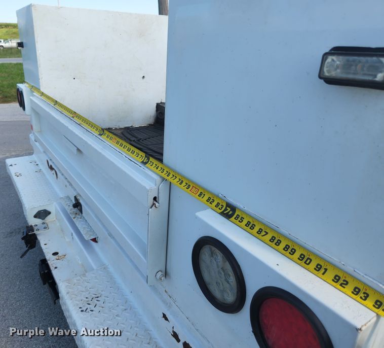 image for item MK9269 2011 Ford F450 Super Duty  SuperCab utility / service truck