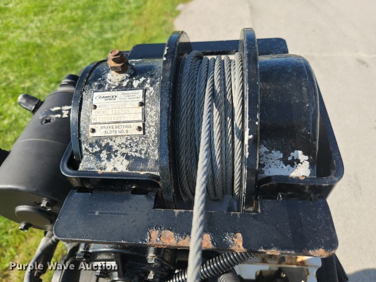 image for item MK9269 2011 Ford F450 Super Duty  SuperCab utility / service truck