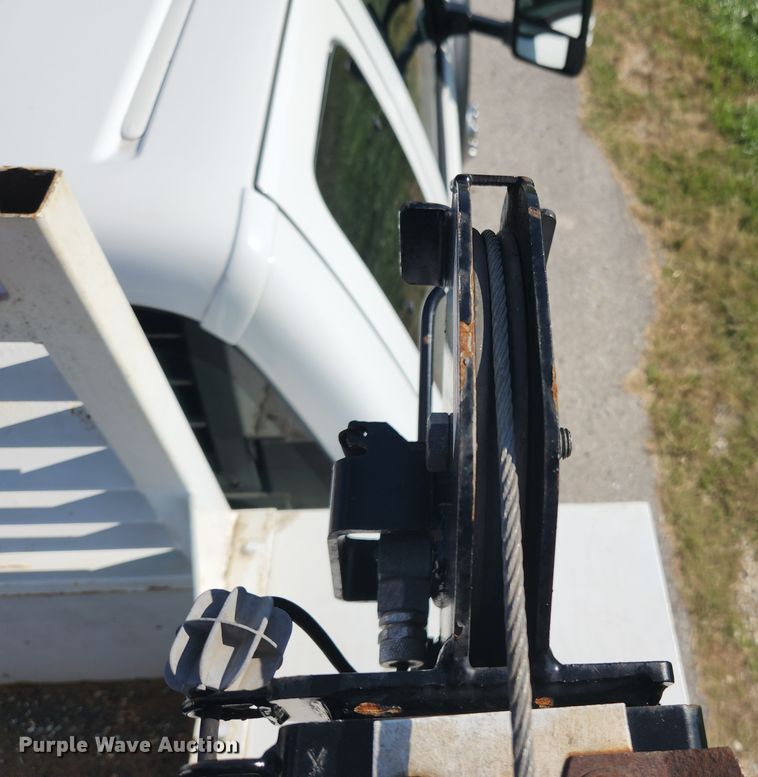 image for item MK9269 2011 Ford F450 Super Duty  SuperCab utility / service truck