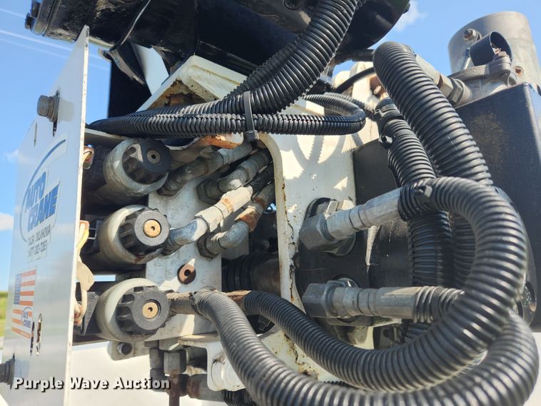 image for item MK9269 2011 Ford F450 Super Duty  SuperCab utility / service truck