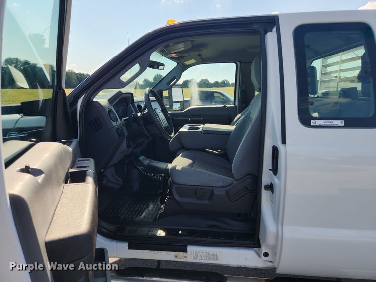 image for item MK9269 2011 Ford F450 Super Duty  SuperCab utility / service truck