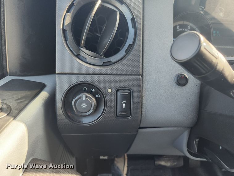 image for item MK9269 2011 Ford F450 Super Duty  SuperCab utility / service truck