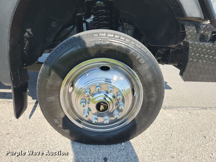 image for item MK9269 2011 Ford F450 Super Duty  SuperCab utility / service truck