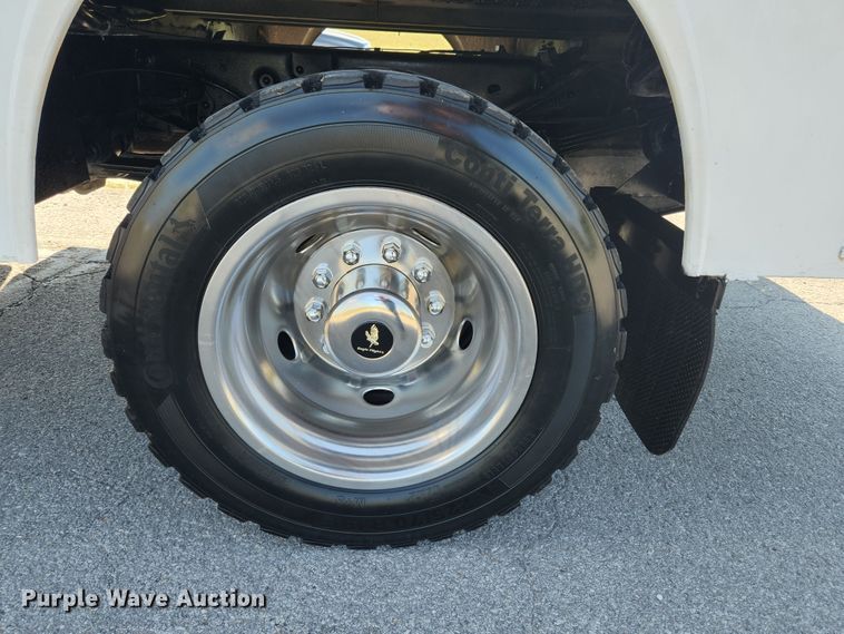 image for item MK9269 2011 Ford F450 Super Duty  SuperCab utility / service truck