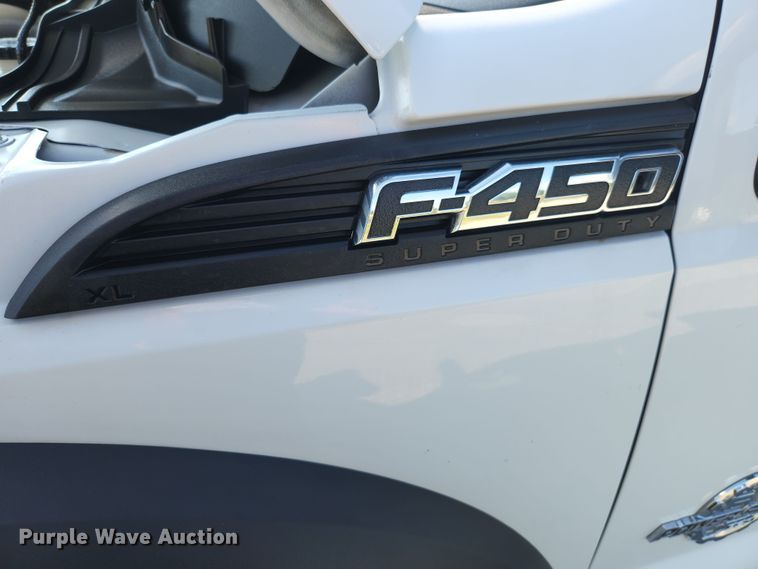 image for item MK9269 2011 Ford F450 Super Duty  SuperCab utility / service truck