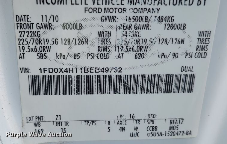 image for item MK9269 2011 Ford F450 Super Duty  SuperCab utility / service truck