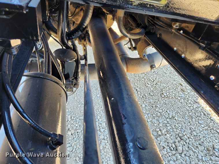 image for item MK9449 2007 Peterbilt 357  dump truck