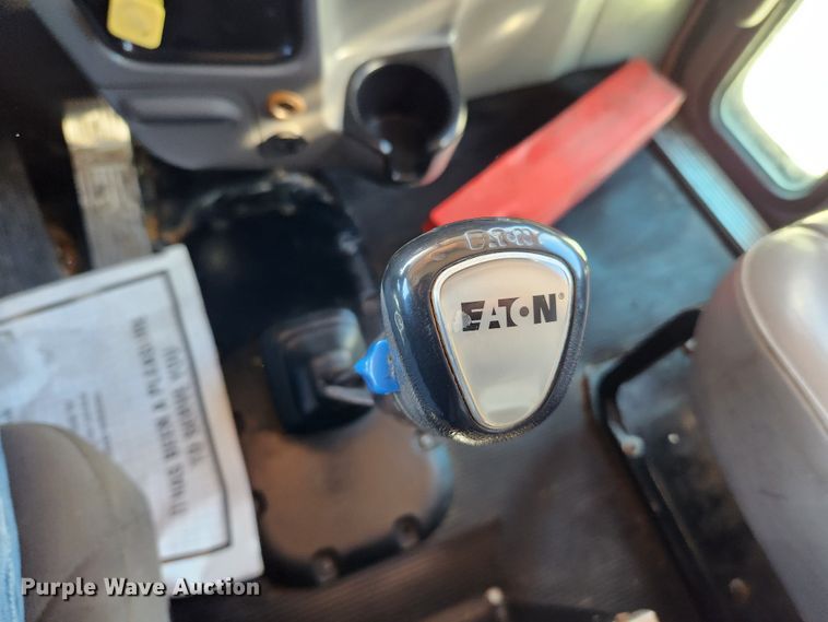 image for item MK9449 2007 Peterbilt 357  dump truck