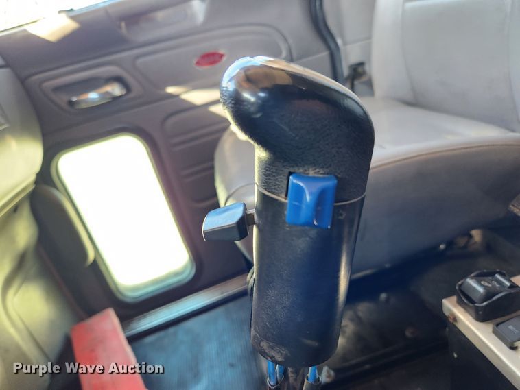 image for item MK9449 2007 Peterbilt 357  dump truck