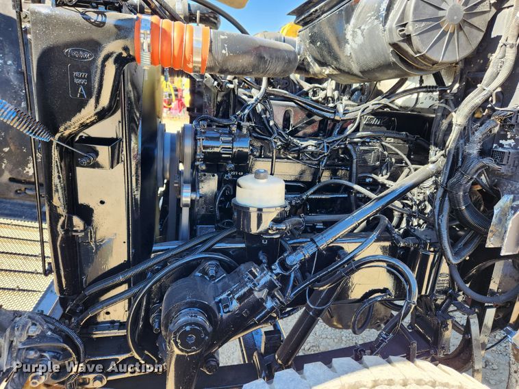 image for item MK9449 2007 Peterbilt 357  dump truck