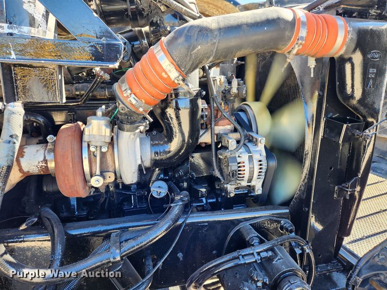 image for item MK9449 2007 Peterbilt 357  dump truck