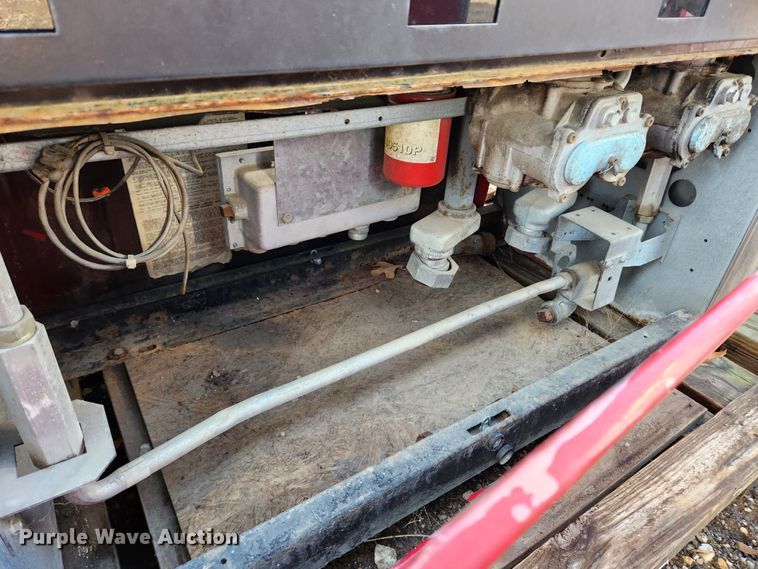 image for item MK9482 (3) fuel pumps