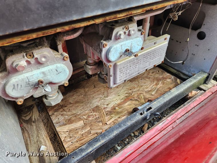 image for item MK9482 (3) fuel pumps