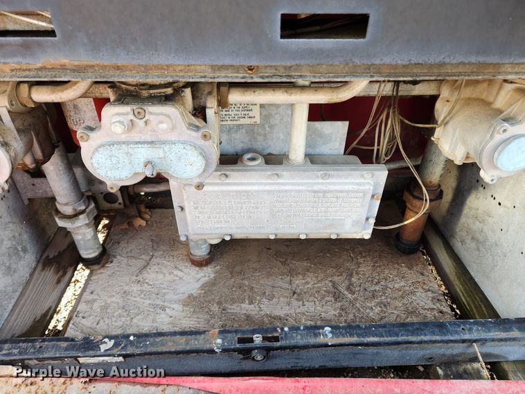 image for item MK9483 (3) fuel pumps