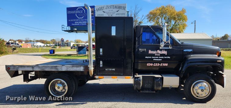 image for item MK9499 1994 Chevrolet Kodiak C6500  flatbed truck