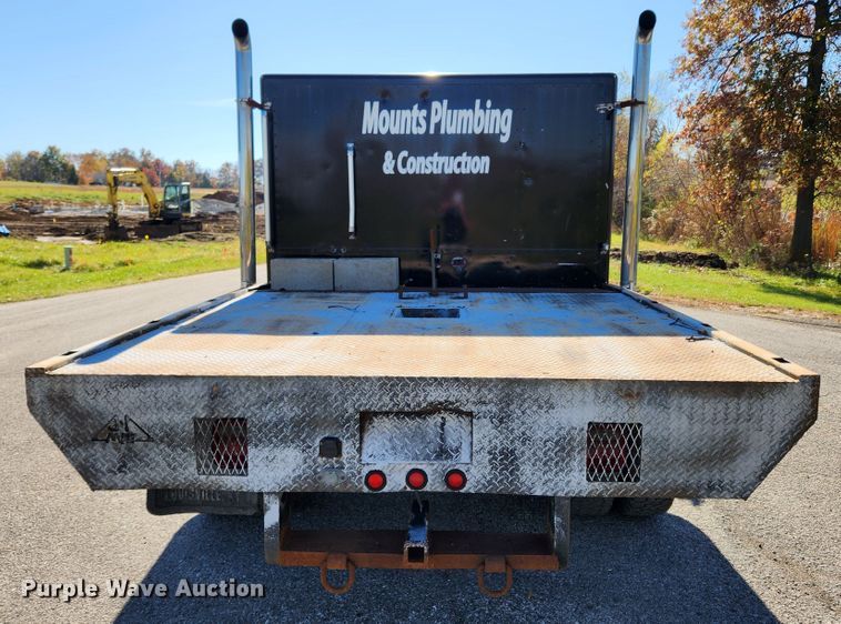image for item MK9499 1994 Chevrolet Kodiak C6500  flatbed truck