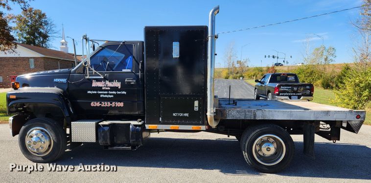 image for item MK9499 1994 Chevrolet Kodiak C6500  flatbed truck