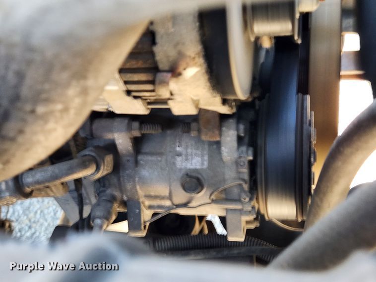 image for item MK9499 1994 Chevrolet Kodiak C6500  flatbed truck