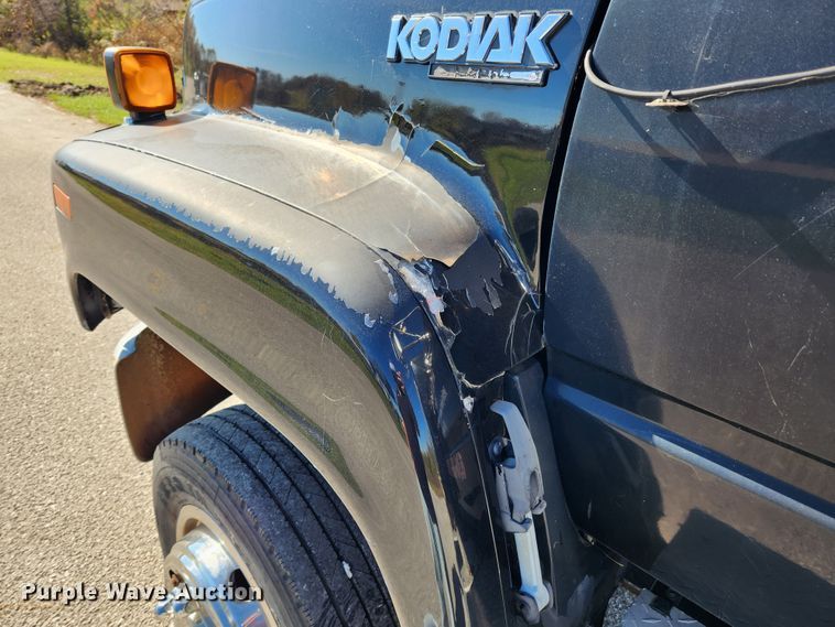 image for item MK9499 1994 Chevrolet Kodiak C6500  flatbed truck