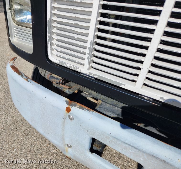 image for item MK9499 1994 Chevrolet Kodiak C6500  flatbed truck