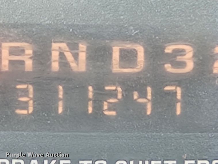 image for item MK9500 2002 Chevrolet Express G3500  box truck