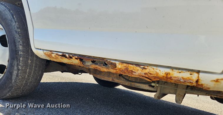 image for item MK9501 2005 Chevrolet Express G3500  box truck