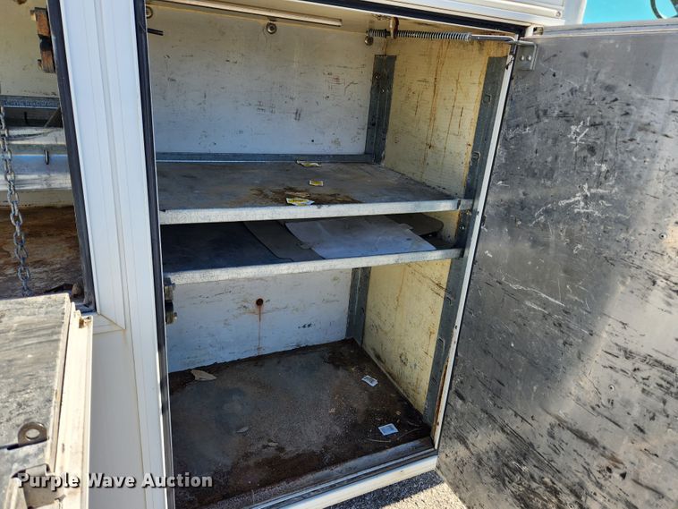 image for item MK9501 2005 Chevrolet Express G3500  box truck