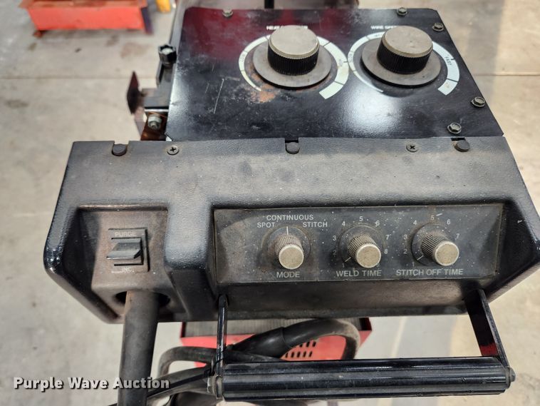 image for item MK9510 Snap On YA240A  welder