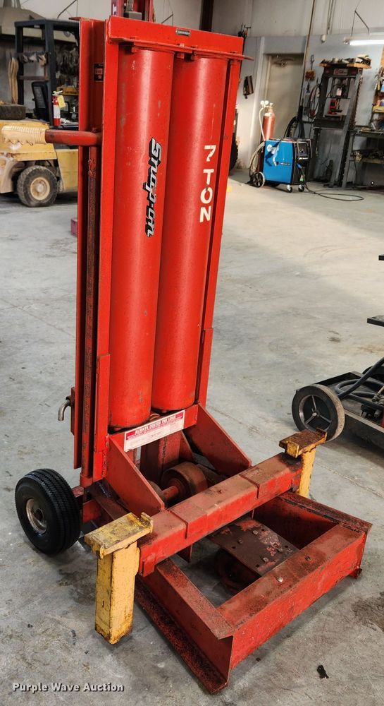 image for item MK9511 Snap On  pneumatic jack