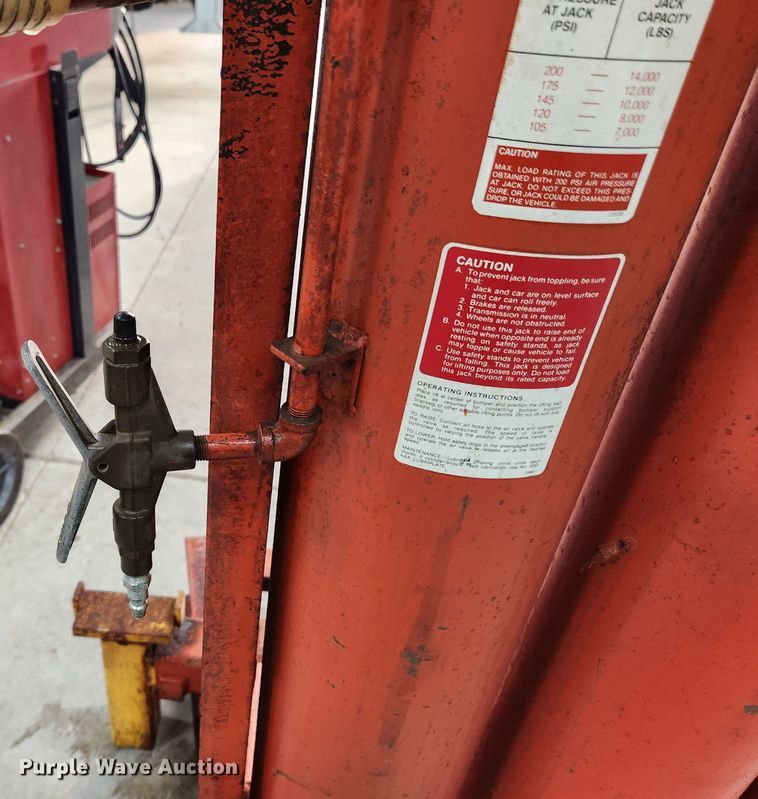 image for item MK9511 Snap On  pneumatic jack