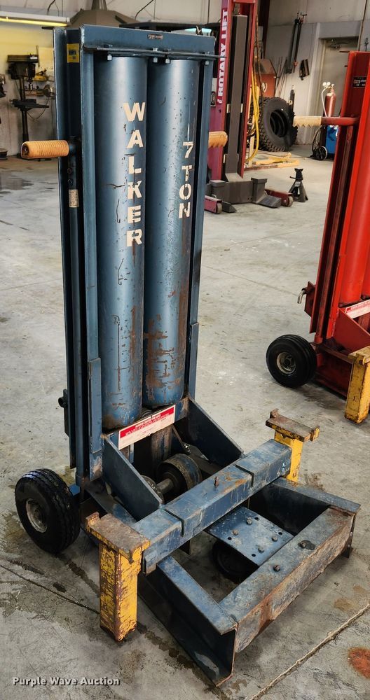 image for item MK9512 Walker  pneumatic jack