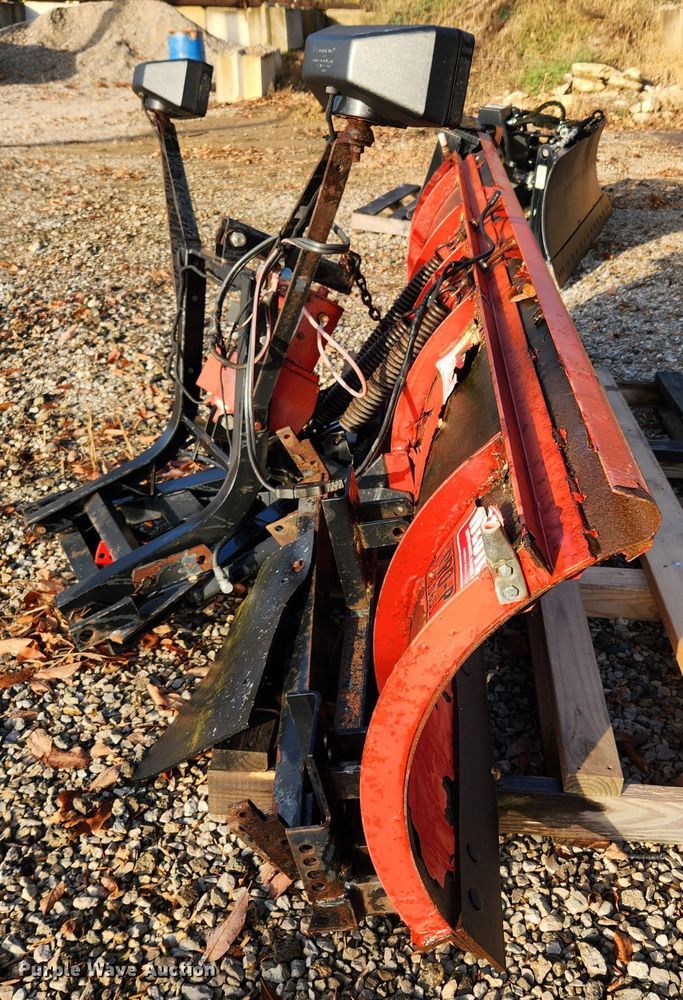 image for item MK9513 Western Pro-Plow  snow plow