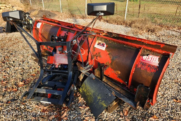 image for item MK9513 Western Pro-Plow  snow plow