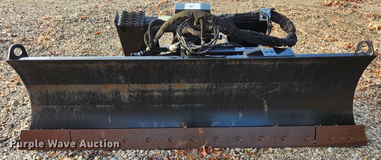 image for item MK9514 Caterpillar 424-0451  skid steer dozer blade