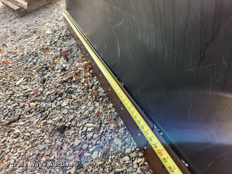 image for item MK9514 Caterpillar 424-0451  skid steer dozer blade