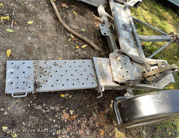 image for item MN9321 Car dolly