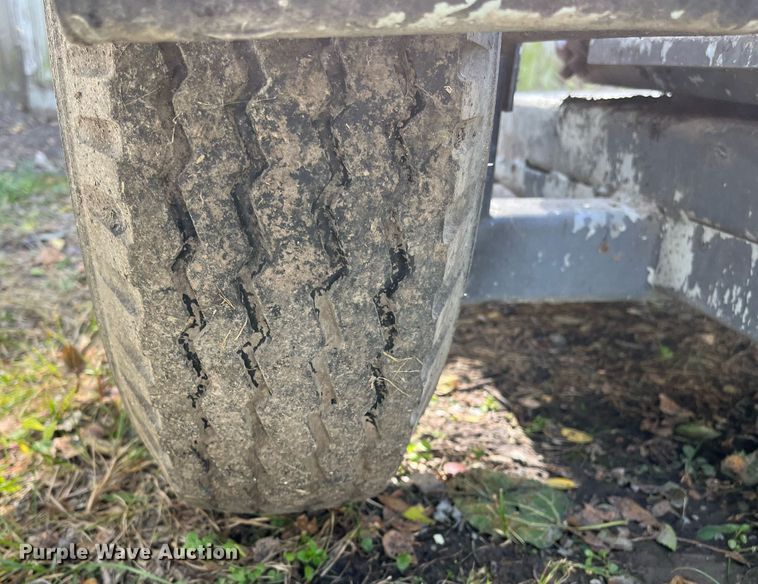 image for item MN9321 Car dolly