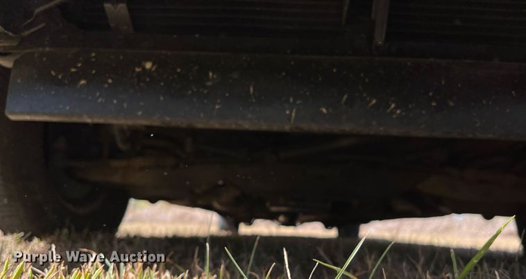 image for item MN9324 1995 Cadillac Fleetwood  limousine