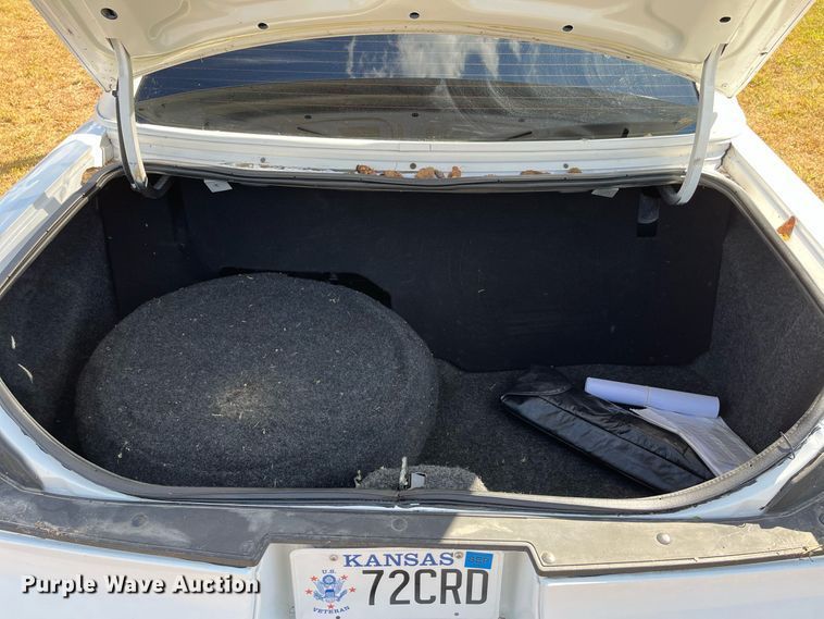 image for item MN9324 1995 Cadillac Fleetwood  limousine