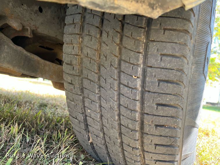 image for item MN9324 1995 Cadillac Fleetwood  limousine