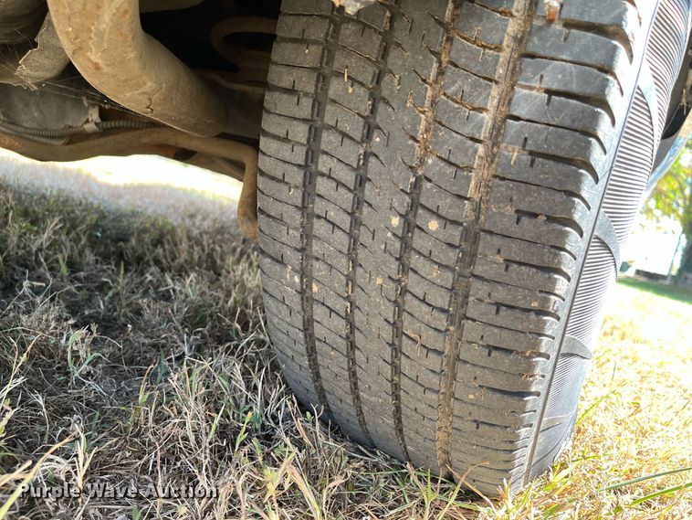 image for item MN9324 1995 Cadillac Fleetwood  limousine