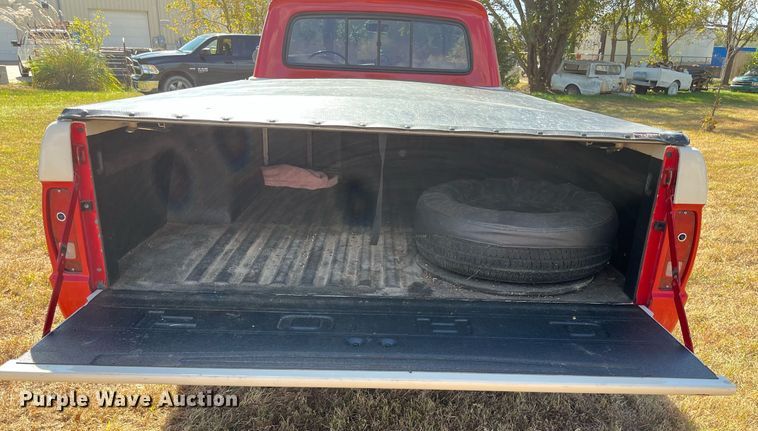 image for item MN9325 1962 Ford F100  pickup truck