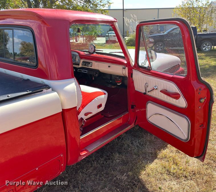 image for item MN9325 1962 Ford F100  pickup truck