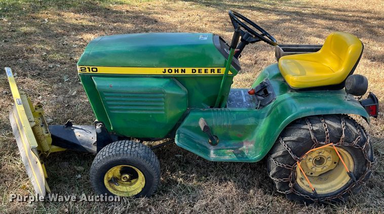 image for item MN9350 John Deere 210  lawn mower