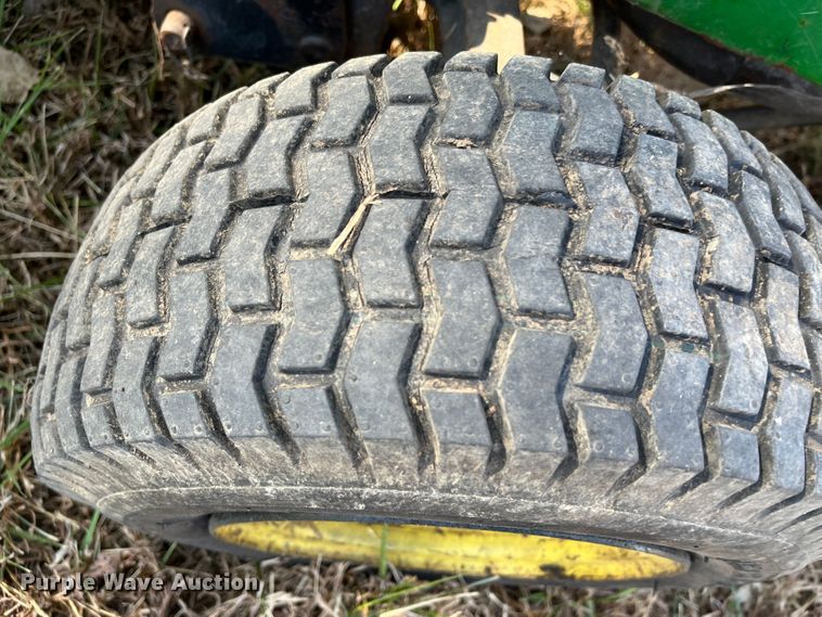 image for item MN9350 John Deere 210  lawn mower