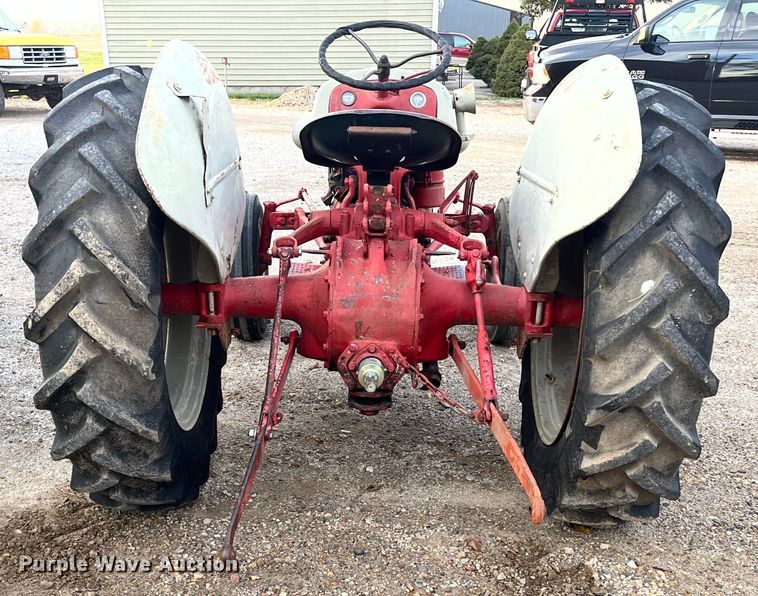 image for item MN9356 1952 Ford 8N  tractor