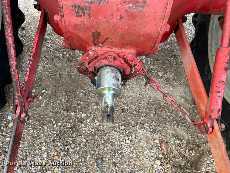 image for item MN9356 1952 Ford 8N  tractor